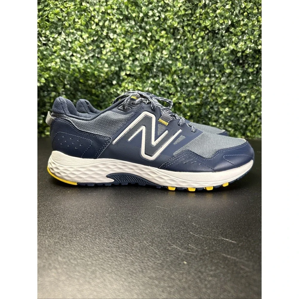 New Balance 410v8 Trail Running Shoes Men's Size 9.5-10
